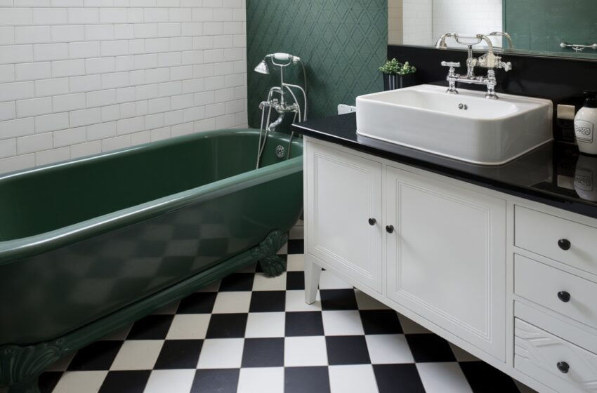  15 Stunning Black, White, and Green Bathroom Ideas to Transform Your Space